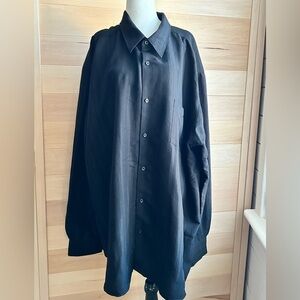 Liz Claiborne, black, size 3xl black with dark, black pinstriping,1 front pocket